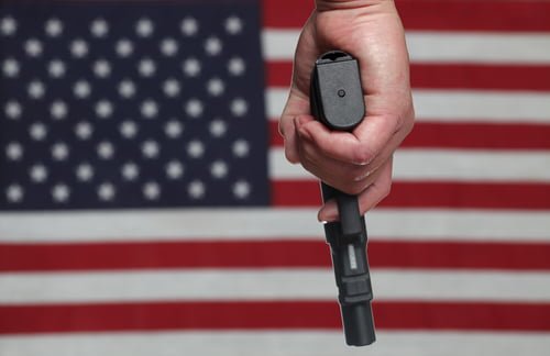 second-amendment-handgun