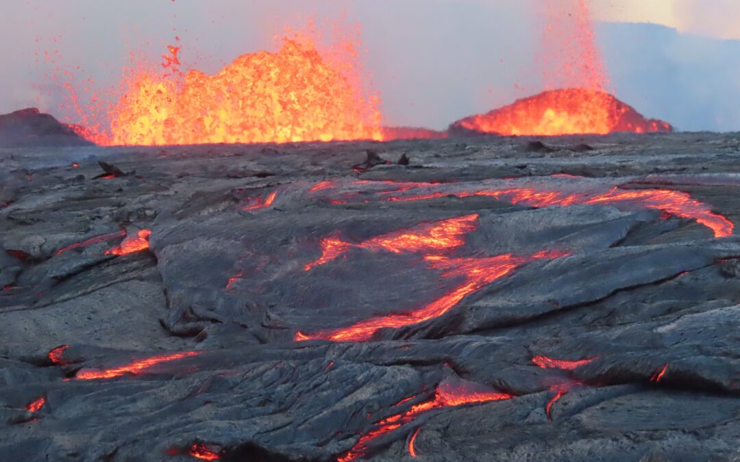 Kilauea Volcano Has Erupted Again With Lava Fountains