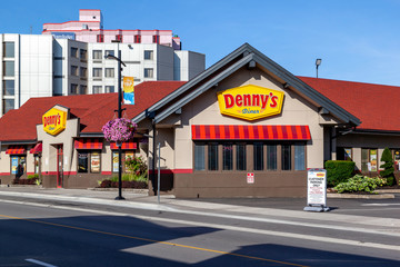 Economic Distress: Denny’s Is Closing 150 Restaurants